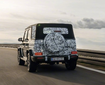 奔驰G级敞篷版原型车发布 全新设计震撼亮相