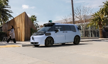 Waymo寻求巨额融资提升自动驾驶竞争力 Waymo寻求巨额融资提升自动驾驶竞争力