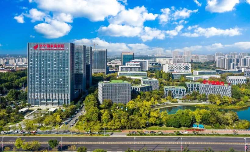 济宁高新区汽车零部件制造基地签约启动产业升级