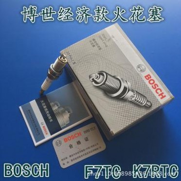 **博世经济款火花塞通用小方大方F7TC大头K7RTC小头火花塞火嘴