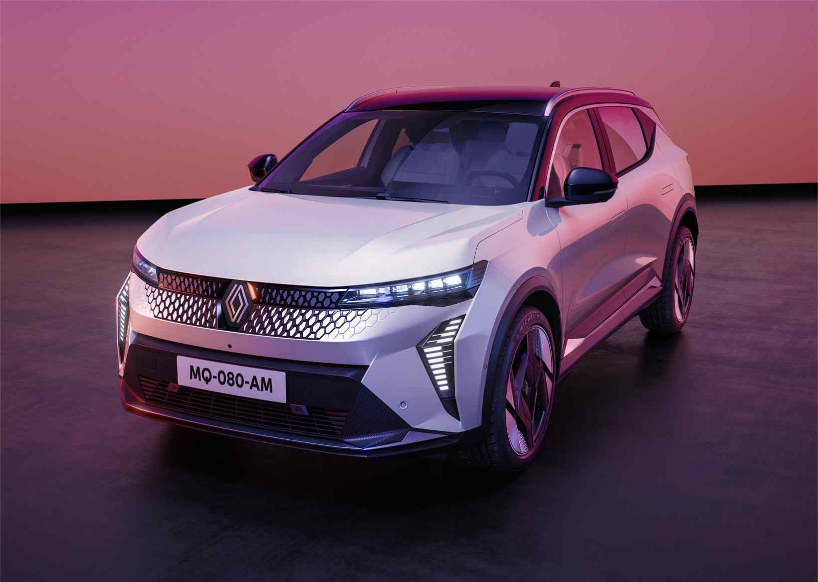 雷诺重返投资级:标普上调评级至BBB-,产品与市场战略成效显著 雷诺重返投资级:标普上调评级至BBB-,产品与市场战略成效显著