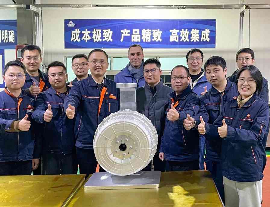 轮毂电机技术突破:首台驱制一体化样机下线 轮毂电机技术突破:首台驱制一体化样机下线