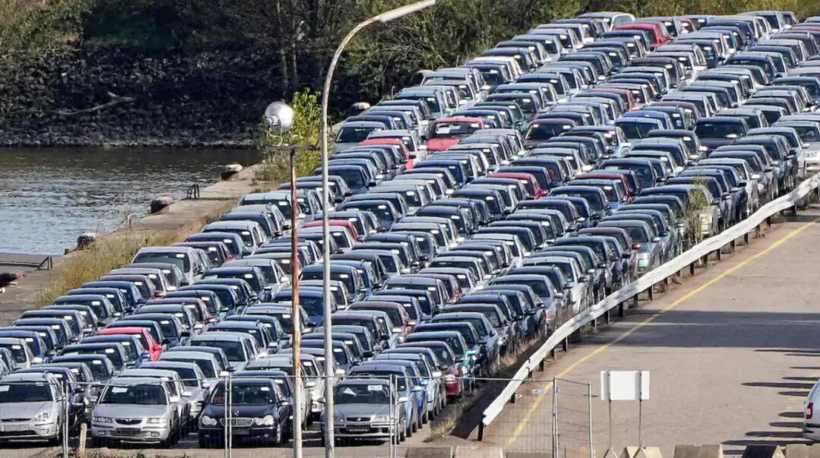 欧盟2035禁燃令松动:传统势力博弈背后的产业困局与未来之争 欧盟2035禁燃令松动:传统势力博弈背后的产业困局与未来之争