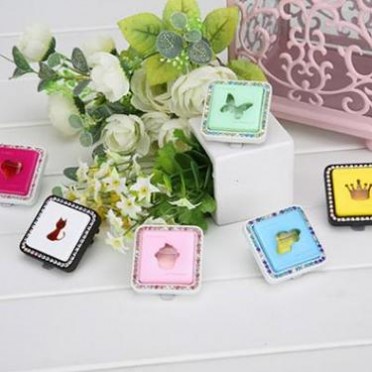 汽车香水 印象派车载空调出风口香水 植物精油香薰 汽车用品