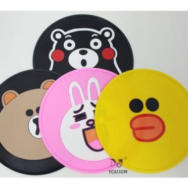 圆型卡通可爱熊本熊车载汽车防滑垫车用置物垫车内车用防滑垫批发